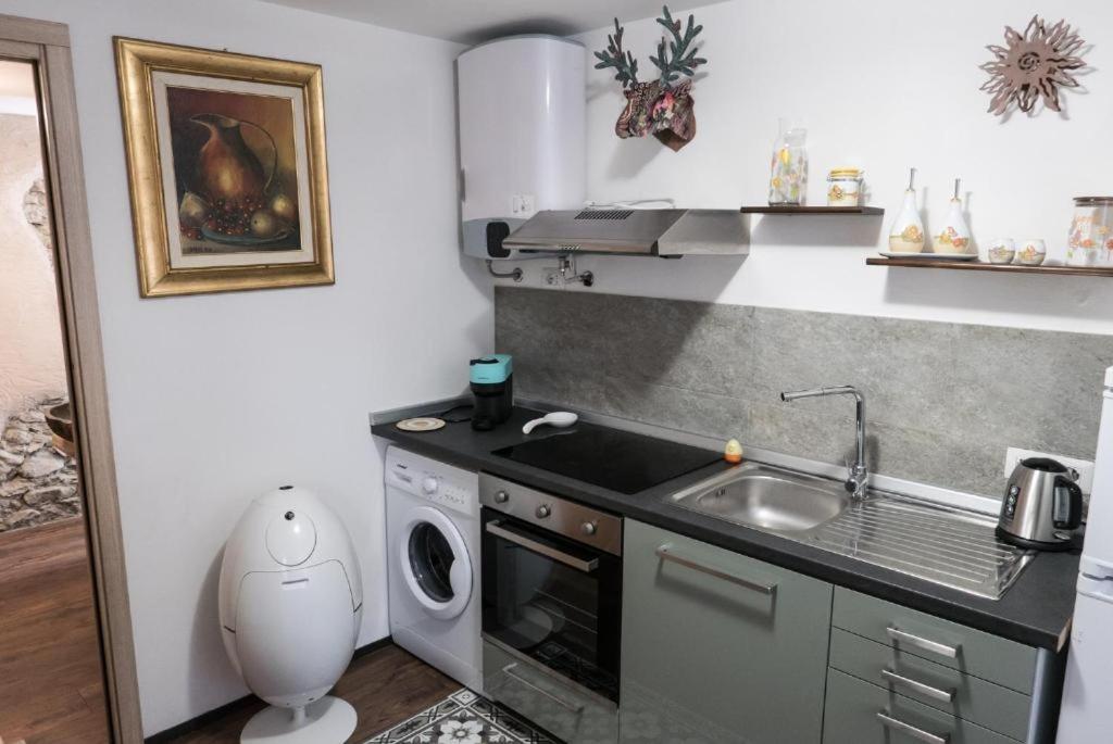 Appartement Casa Sofia à Aoste Extérieur photo