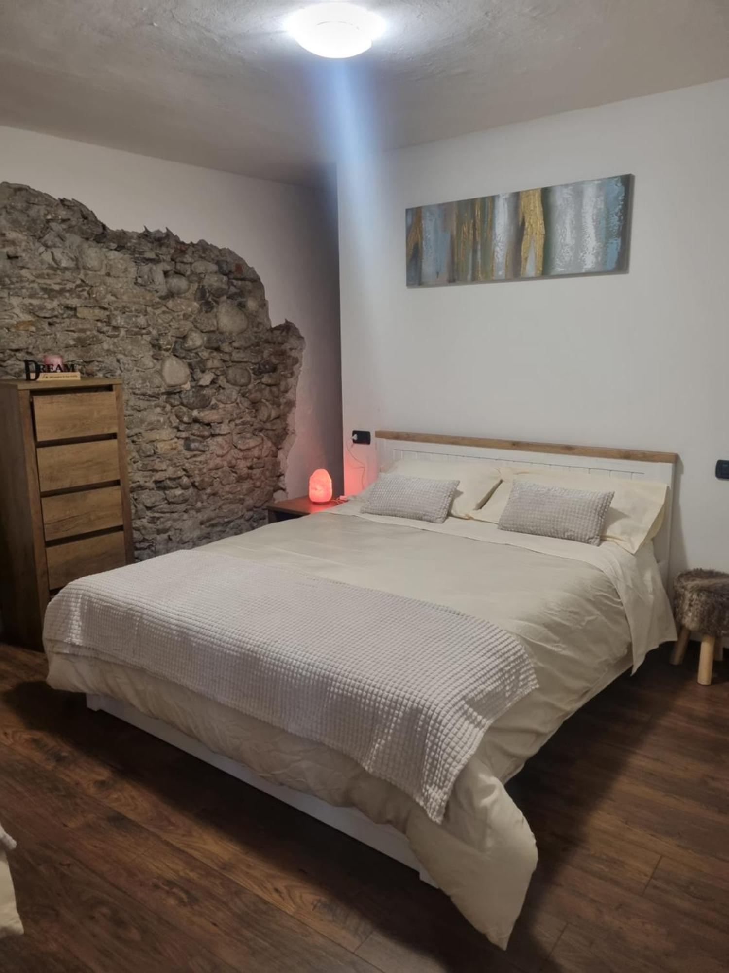 Appartement Casa Sofia à Aoste Extérieur photo